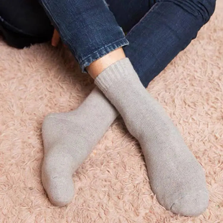 2026 Neue Winter-Supersocken, extra dick und warm, Wollsocken für Männer und Frauen, einfarbige Socken, Merinowollsocken gegen Kälte und Schnee, Frottee-Socken