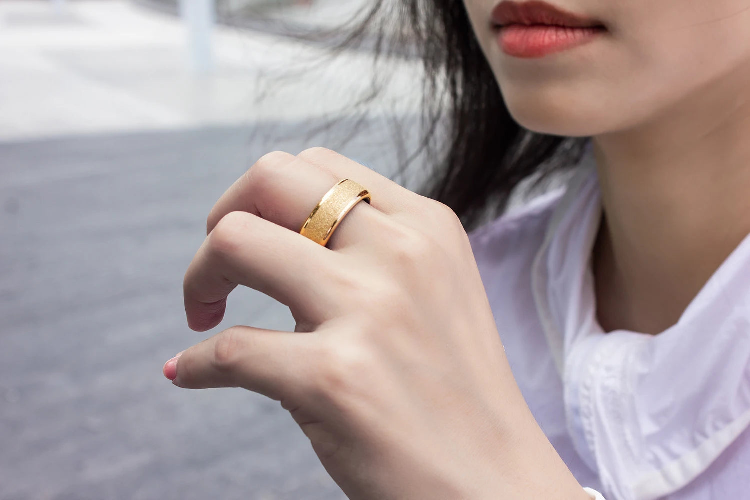 COLMI R10 Smart Ring mit Ladeetui für Männer und Frauen, Gesundheits- und Schlafmonitor, 5ATM wasserdicht, Multi-Sport-Modus
