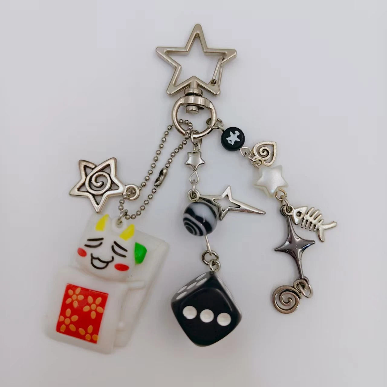 Handgemachter Toro Kuro Inoue Schlüsselanhänger Kätzchen Perlen Y2k Ästhetische Würfel Metall Anhänger Zubehör Telefon Charms Schlüsselanhänger Taschenanhänger Geschenk