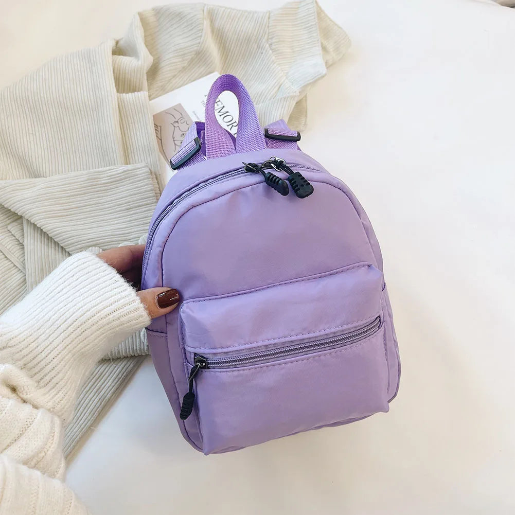 Mode einfarbig Rucksack Frauen Nylon Rucksack adrette Stil Mini Rucksäcke