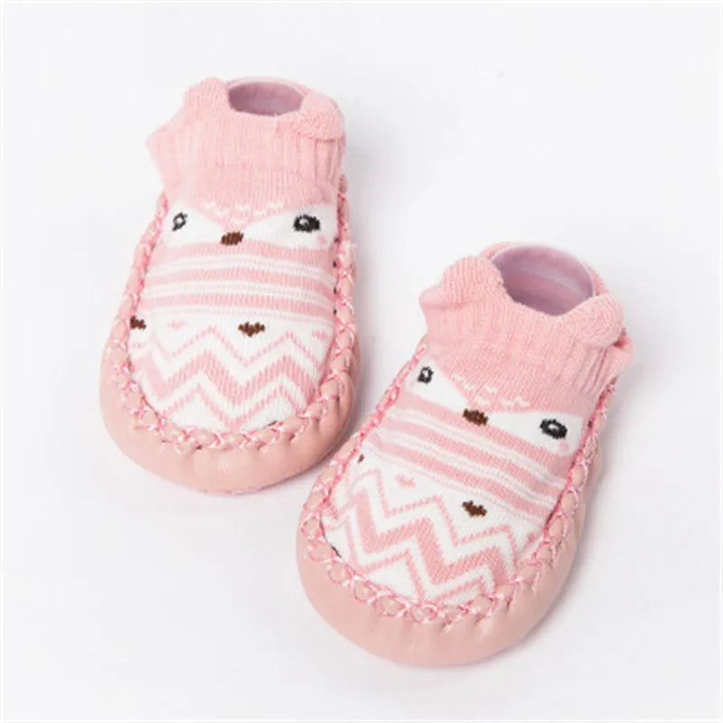 2022 mode Baby Socken Mit Gummi Sohlen Infant Socke Neugeborenen Herbst Winter Kinder Boden Socken Schuhe Anti Slip Weiche Sohle socke
