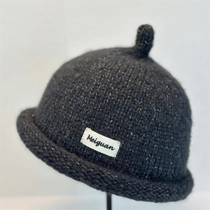 2025, Damen-Wintermütze mit umgedrehter Krempe, gestrickte Wollmütze, hält den Kopf warm, Strickmütze, minimalistischer Stil, Modeaccessoires
