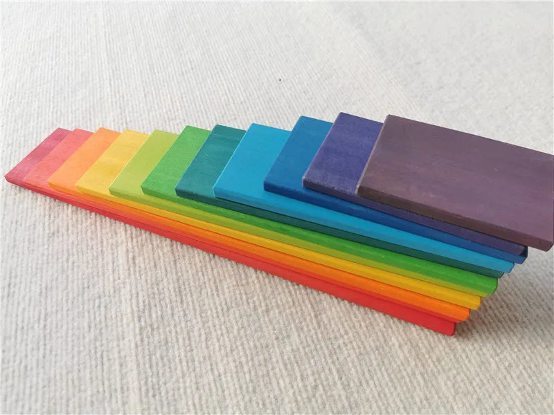 Regenbogen-Holzstapelblöcke