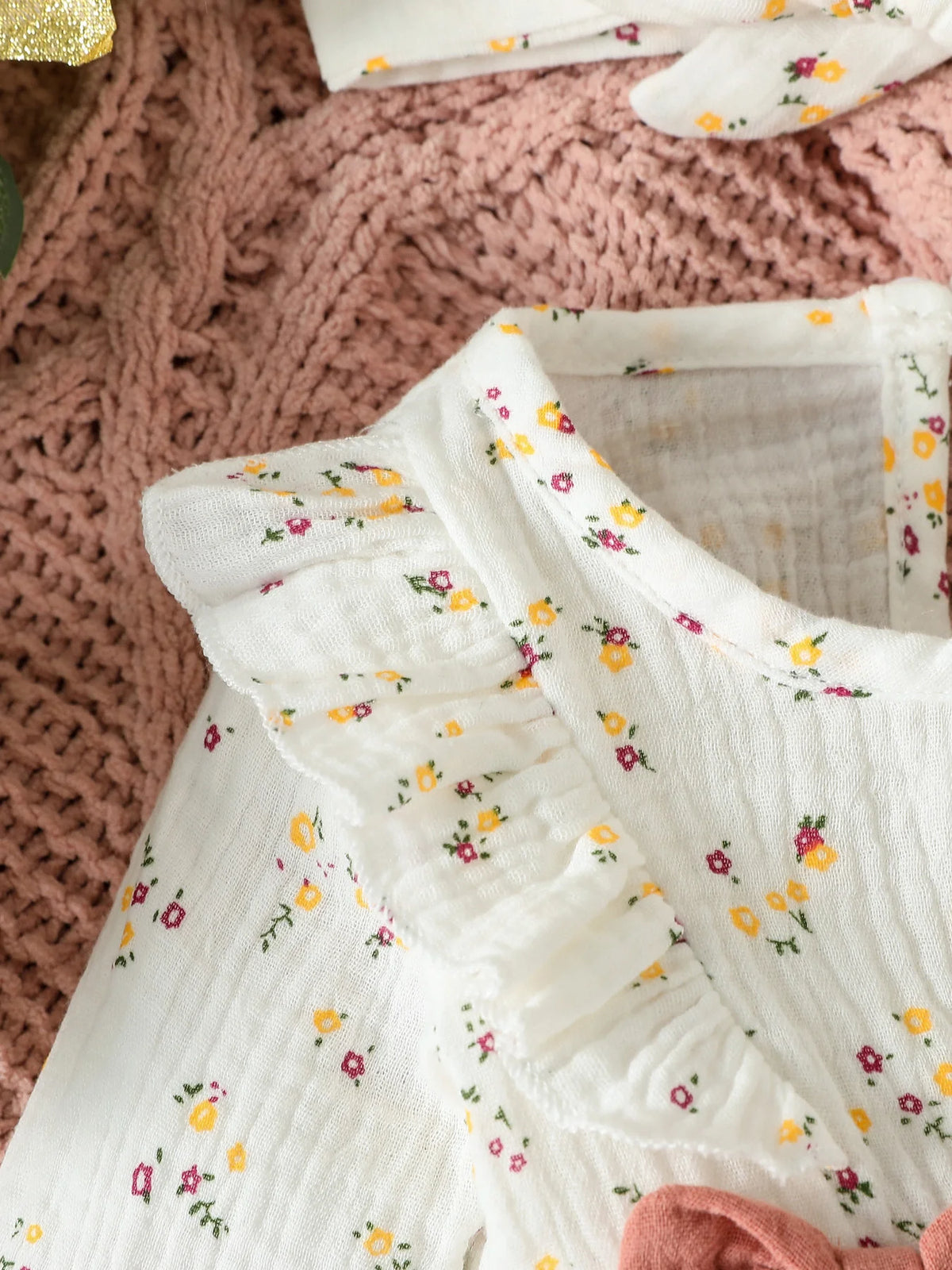Baby-Mädchen-Overall für alle Jahreszeiten, langärmelig, mit Blumenmuster und Schleife, täglicher Overall für Neugeborene, 6 Monate Kleidung + Stirnband
