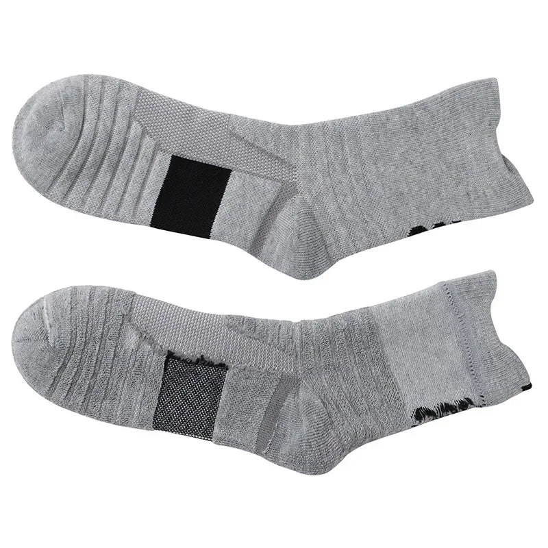 1/3 Pairs Anti-slip Fußball Socken Männer Baumwolle Socke Kurze Lange Röhre Fußball Basketball Sport Socken Atmungsaktive Deodorous socke 39-45