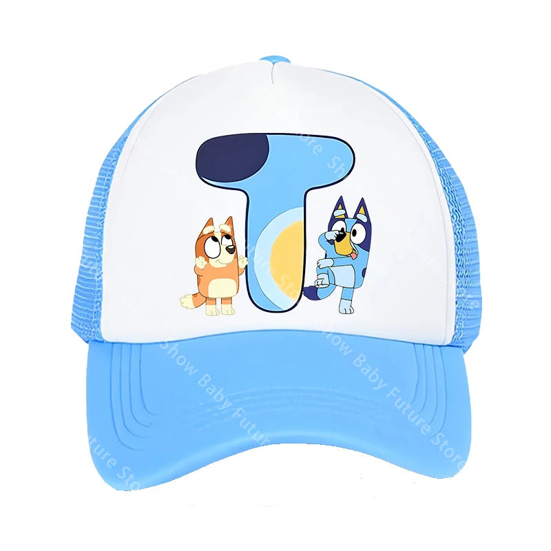 Blueys Baseballkappen für Erwachsene, Jungen und Mädchen, Kawaii-Buchstaben, zwei Größen, atmungsaktive Sport-Mesh-Mütze, niedlicher Cartoon-Anime-Sonnenhut, Geschenke
