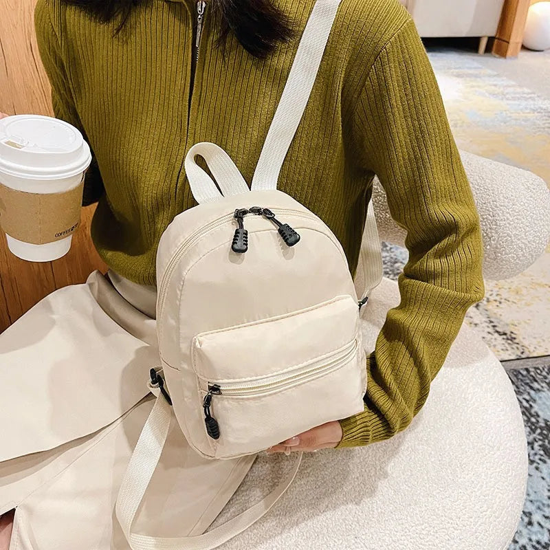 Mini Damen Rucksäcke Trend Nylon Weibliche Tasche Kleine Schultaschen Weißer Rucksack Für Teenager Mädchen Mode Lässig Rucksack