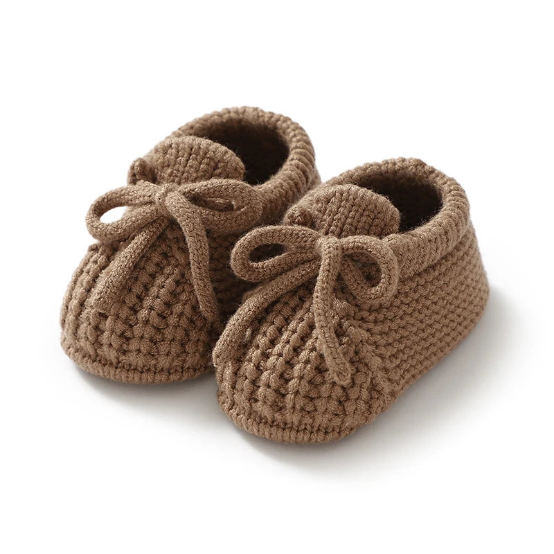 Baby Schuhe Gestrickte Neugeborenen Bett Schuhe 0-18M Warme Kleidung Zubehör Infant Jungen Mädchen Erste Stiefel Fashion Solid kleinkind Kind