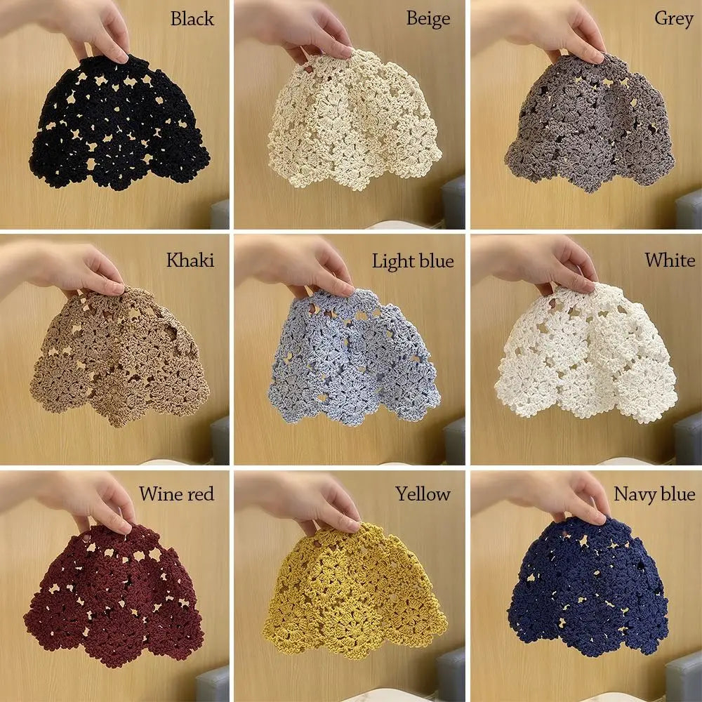 Atmungsaktive ausgehöhlte Strickmütze, Blumen, Spitze, Baskenmütze, modisch, lässig, Skullies-Mütze für Damen