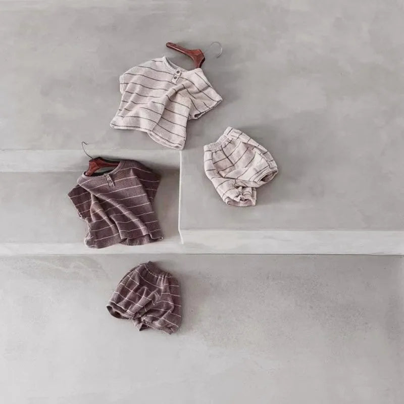 2024 Sommer Baby-Bekleidungsset Gestreiftes T-Shirt und Bloomer 2-teilig Jungen-Kleidungsset Niedliches Reines Bekleidungsset für Kleinkinder