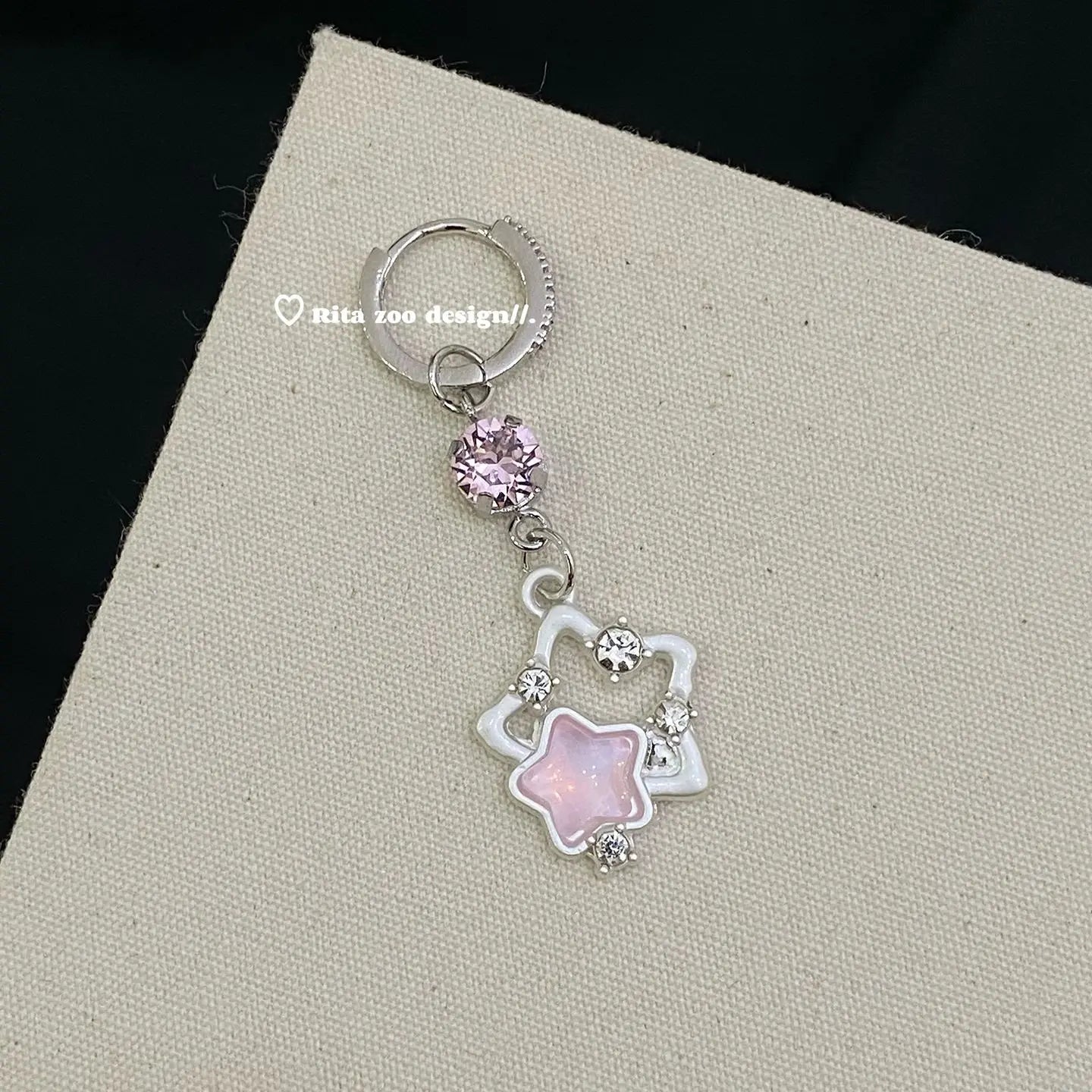 Französischer Süßer Stern-Handyanhänger Y2K Ästhetischer Kristallherz-Anhänger Kawaii Taschenanhänger Trendiger Schmuck Geschenk für Mädchen