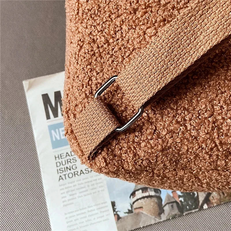 1 Stück Niedlicher Bärenohren-Fleece-Rucksack für Kinder Mädchen Lässiger Warmer Lammwoll-Tagesrucksack Schultasche Rucksack für Reisen und Einkaufen