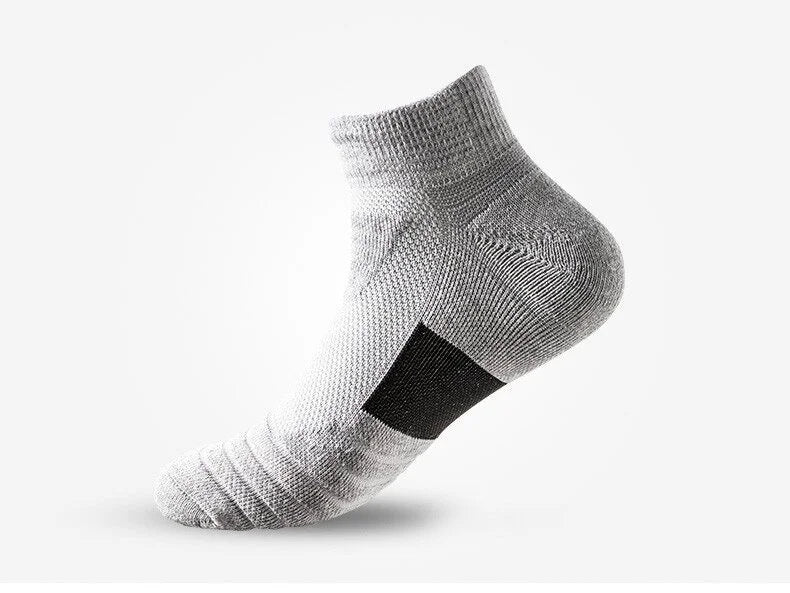 3 Paar rutschfeste Fußballsocken für Herren, kurze, lange Röhrensocken, Fußball, Basketball, Sport, atmungsaktiv, geruchshemmend, Größe 39–45, zum Laufen, Wandern