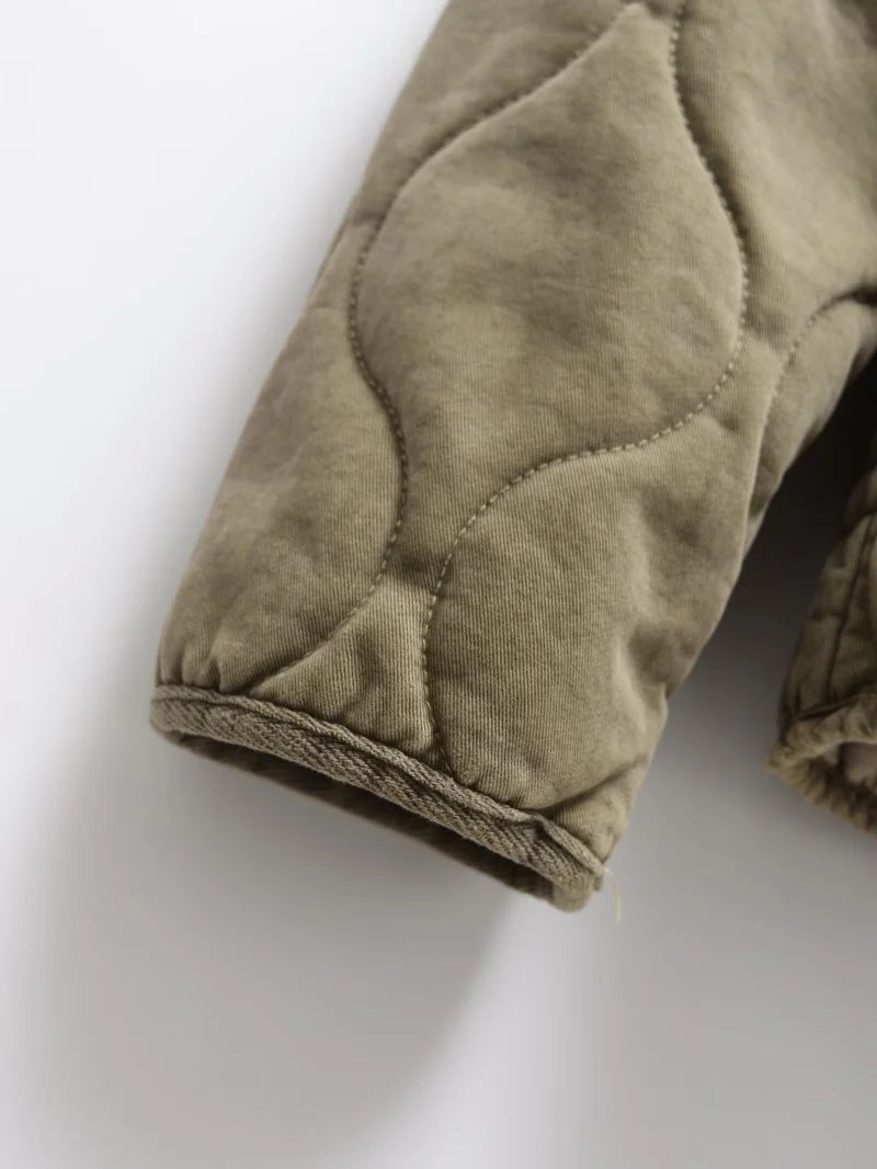 Damen Polyester Gefütterte Jacke 2026 Neuerscheinung Vintage Lenzing Rayon Hochkragen Große Tasche Dekorativer Gesteppter Mantel für Frauen