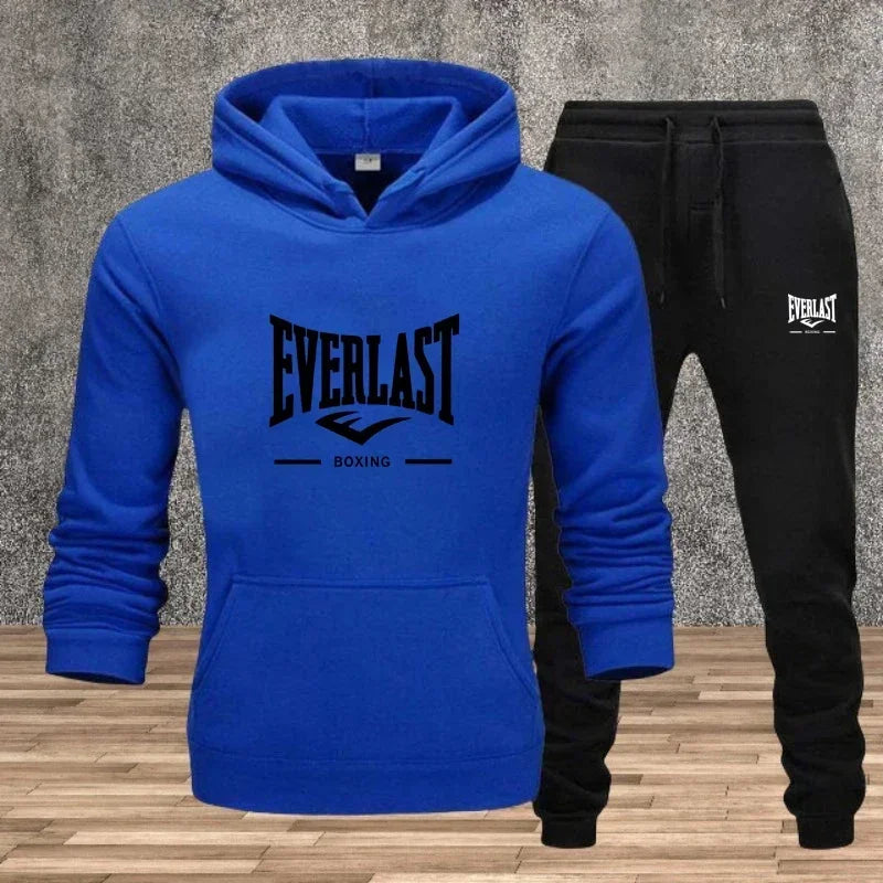 Ein neues modisches Fitness-Jogging-Freizeitset für Herren für Herbst und Winter, bestehend aus zweiteiligem Kapuzenpullover und Hose.