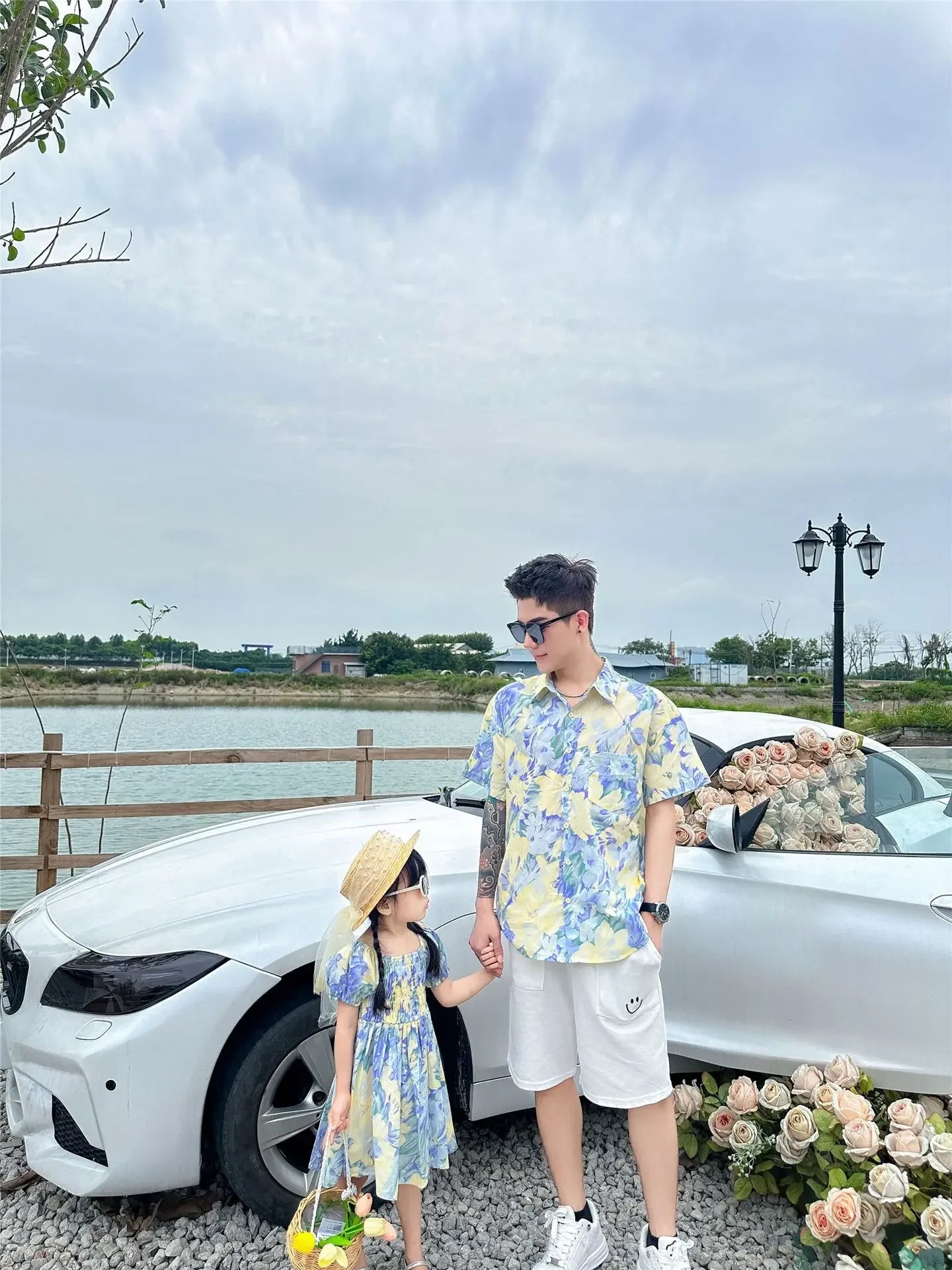 Urlaub Look Familie passende Kleidung Urlaub Mutter Tochter Mädchen Kittel Kleid Papa Sohn Blumen hemden Schwester Bruder Zwillinge Kleidung