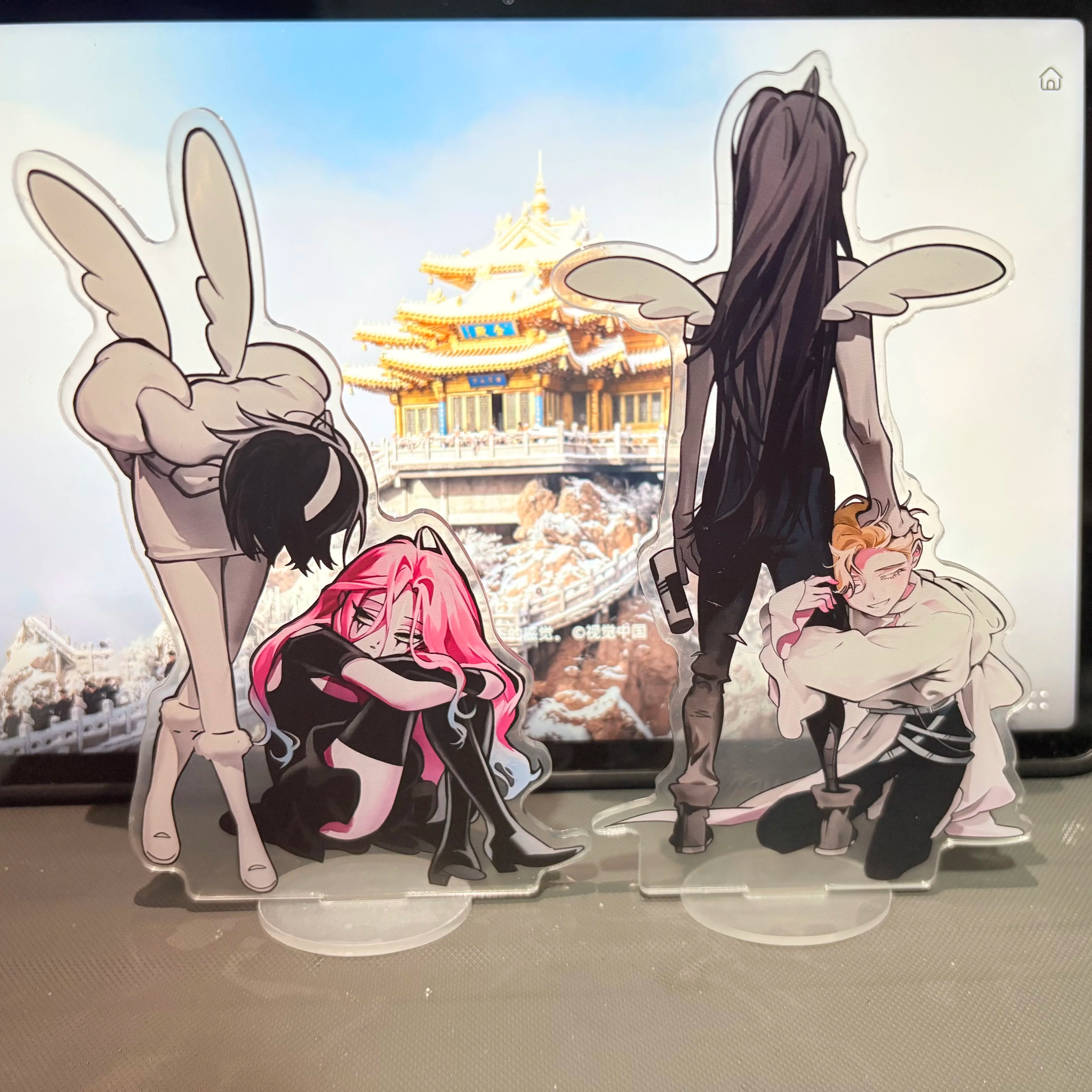 Anime Alien Bühne Acryl Action Fingure Stand Tisch Zimmer Dekoration Acryl Schreibtisch Display Ornament Geschenke Cosplay Requisiten