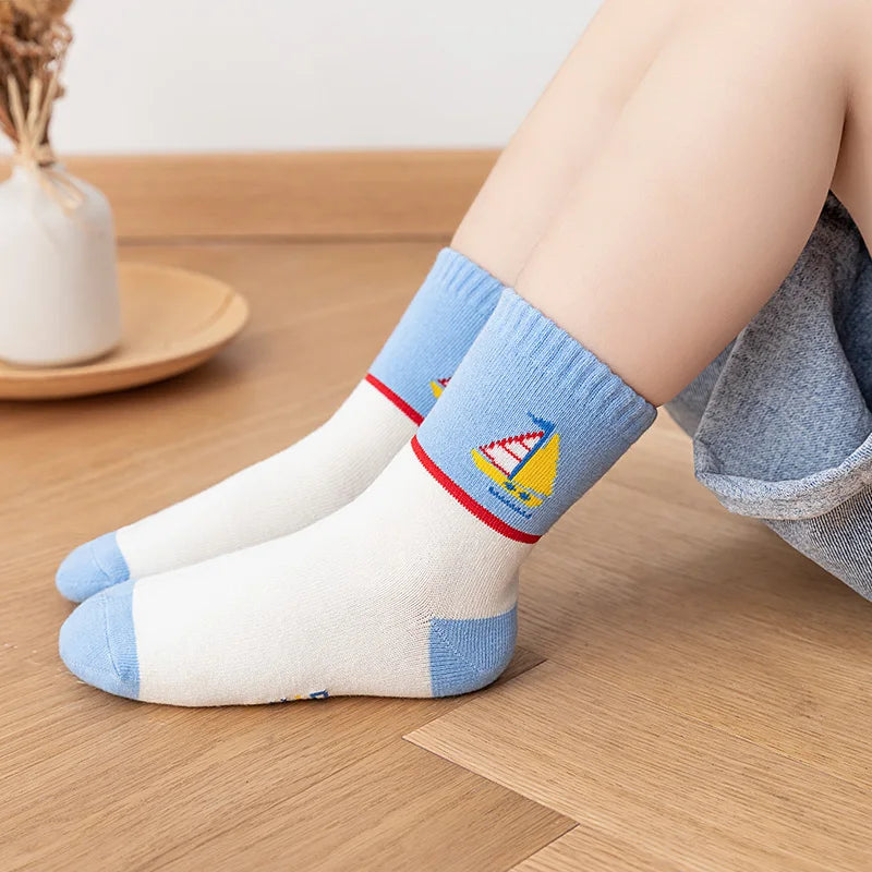 5 Paar neue Herbst und Winter Kinder Socken gestreifte Segelboot Jungen Socken 4 bis 8 Jahre alte Socken