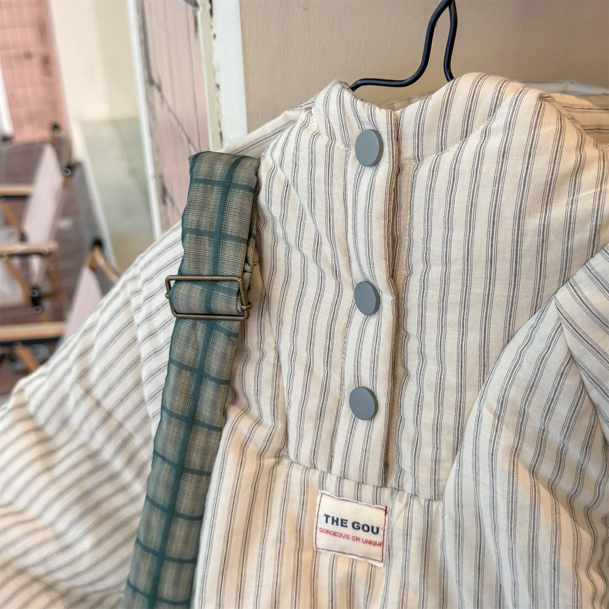 Kindermantel 2026 Winter Neuer Koreanischer Kapuzenmantel mit Wattierung Baby-Mädchen Brotjacke Oberbekleidung